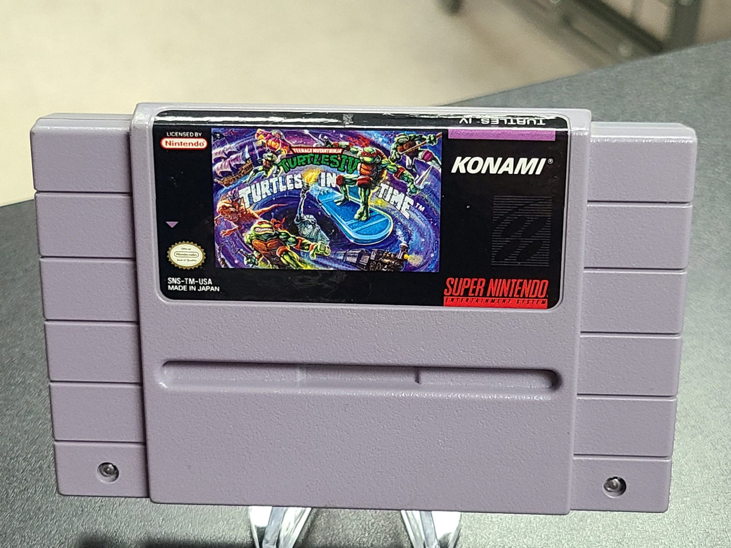 Teenage Mutant Ninja Turtles IV Turtles in Time - Super Nintendo