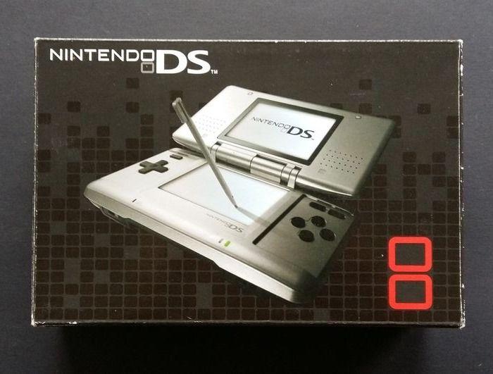 Platinum Nintendo DS System - Nintendo DS