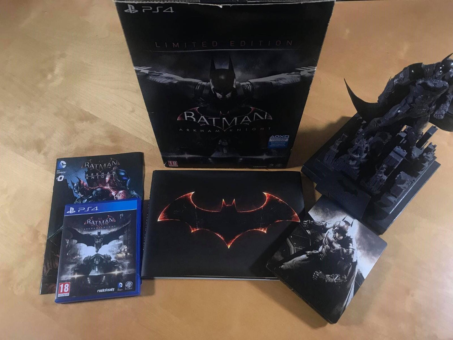 Batman: Arkham Knight [Limited Edition] - PAL Playstation 4 [Import]