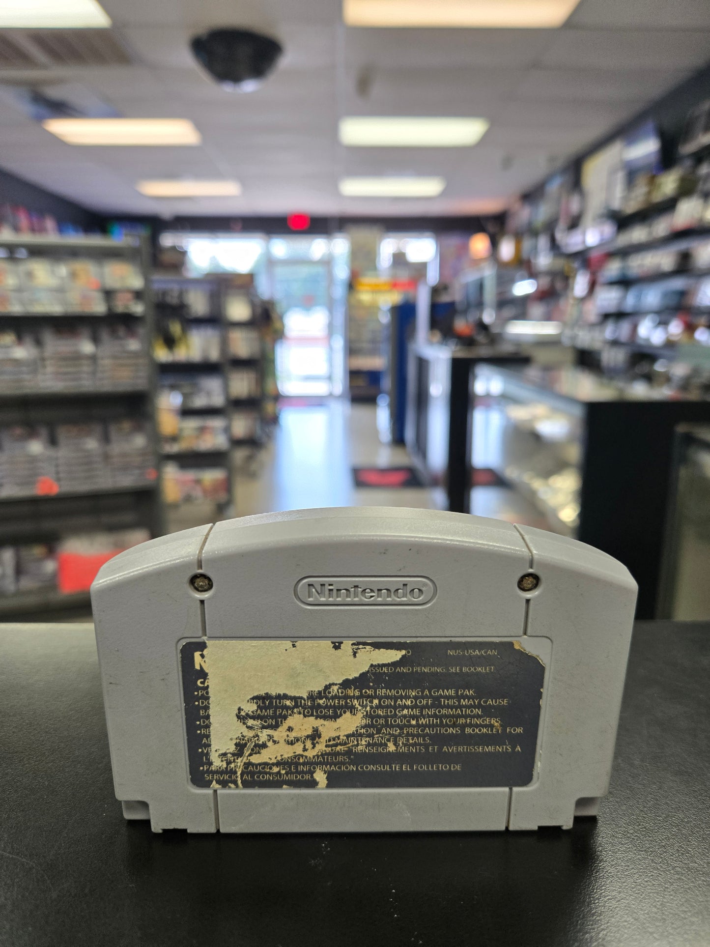 Turok Dinosaur Hunter - N64