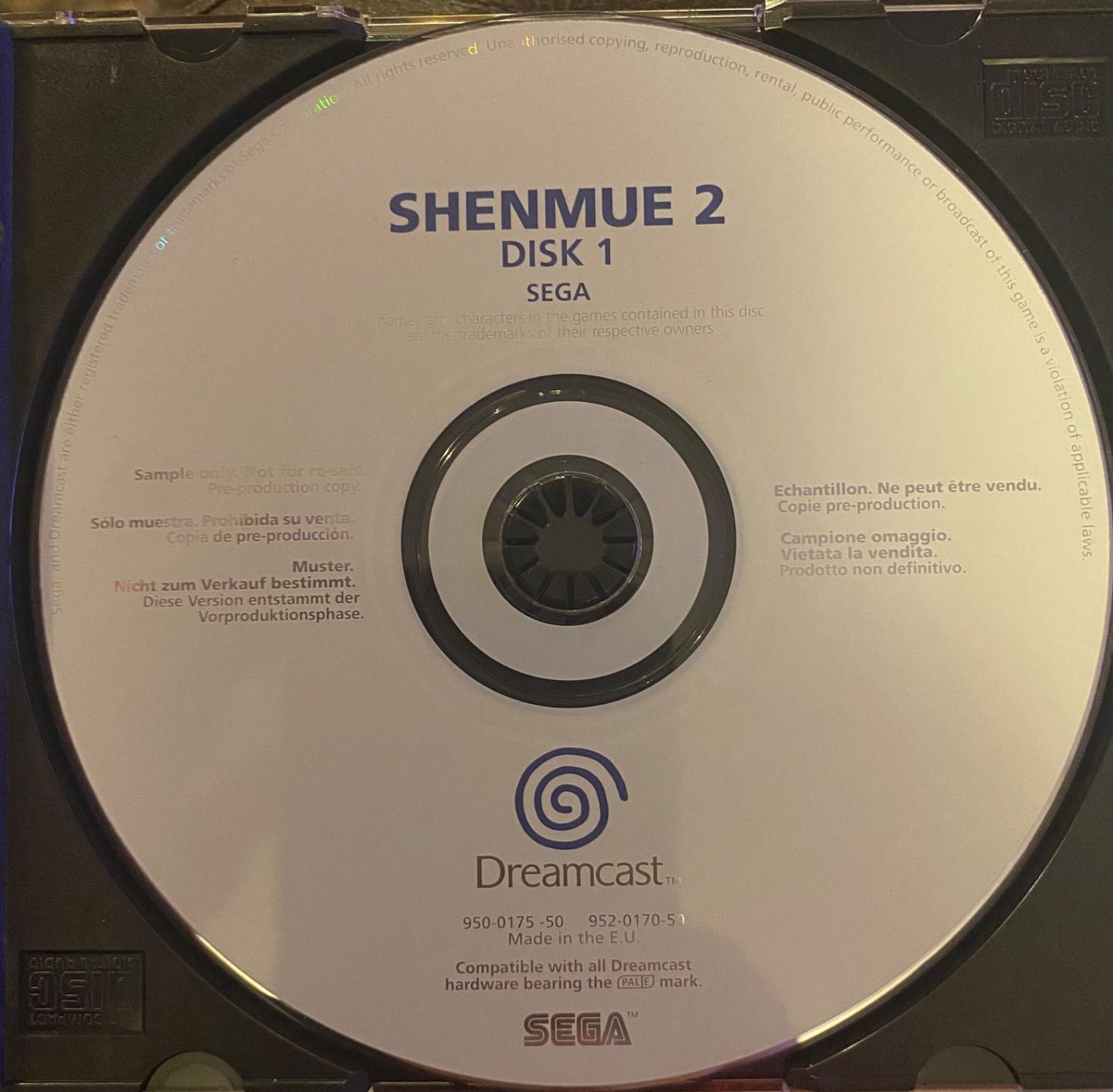 Shenmue 2 [White Label] - PAL Sega Dreamcast [Import]