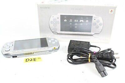 Sony PSP-2004 Ice silver - PAL Console [Import]