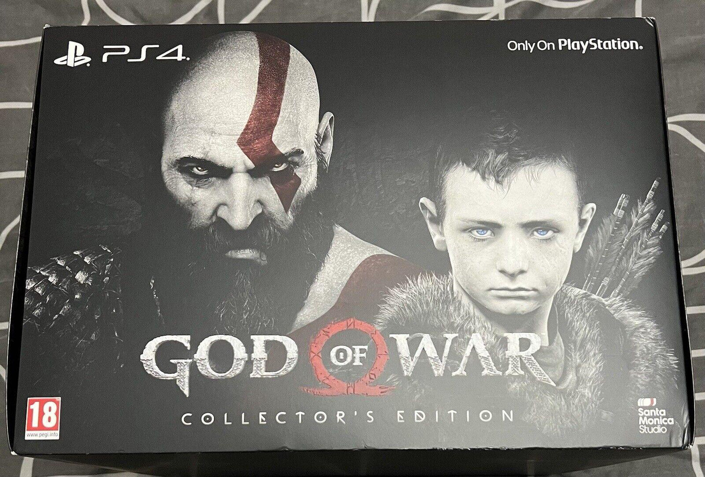 God Of War [Collector's Edition] - PAL Playstation 4 [Import]