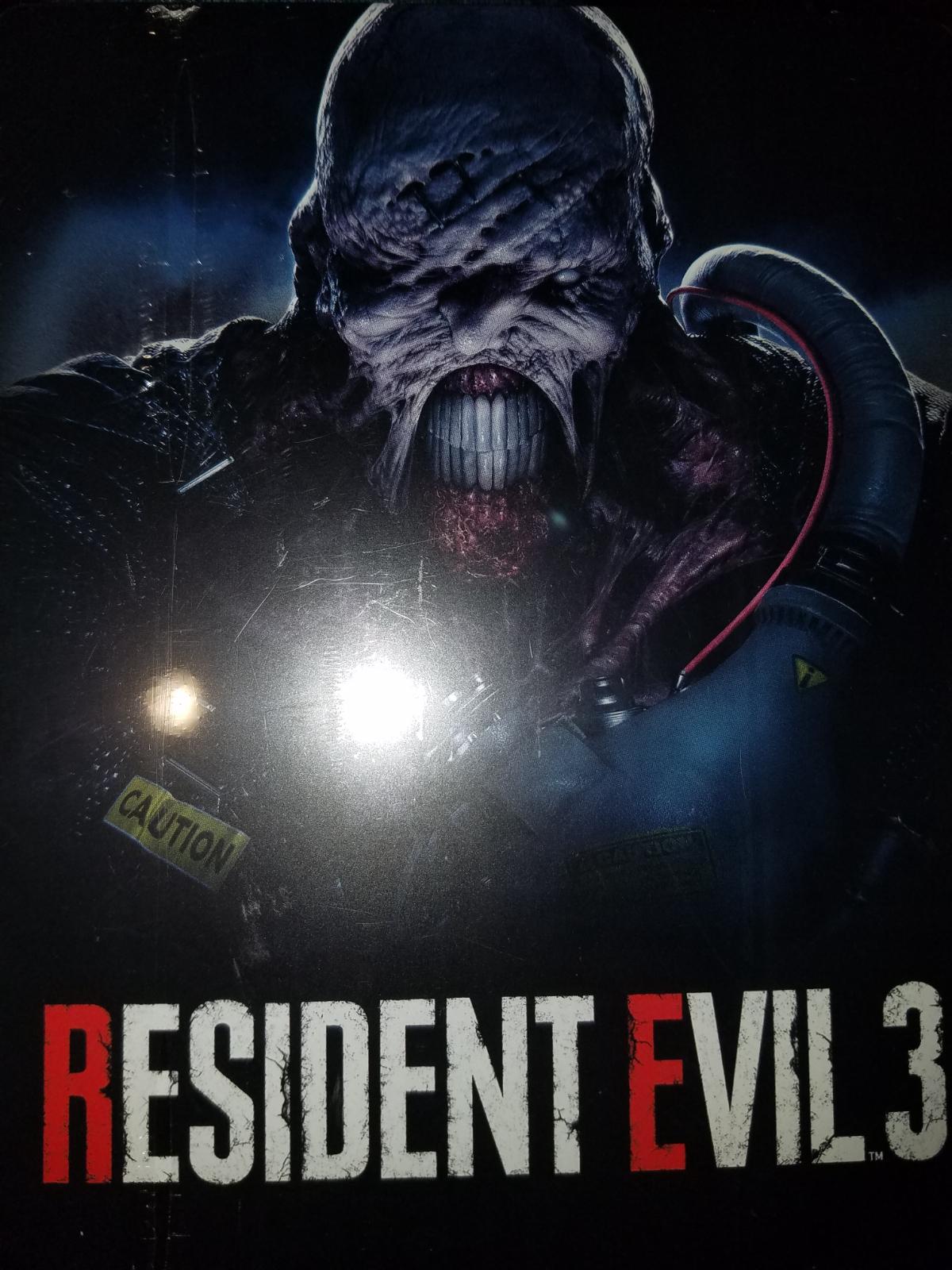Resident Evil 3 [Steelbook Edition] - PlayStation 4