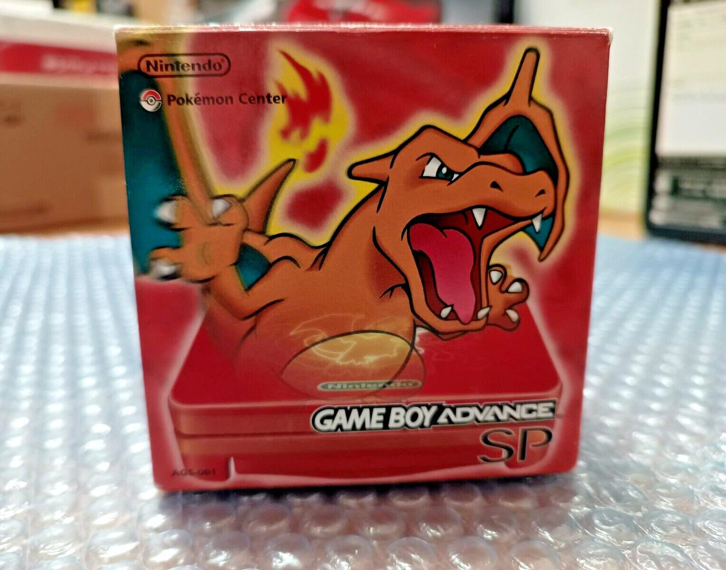 Game Boy Advance SP [Pokemon Center Charizard] - JP Console [Import]