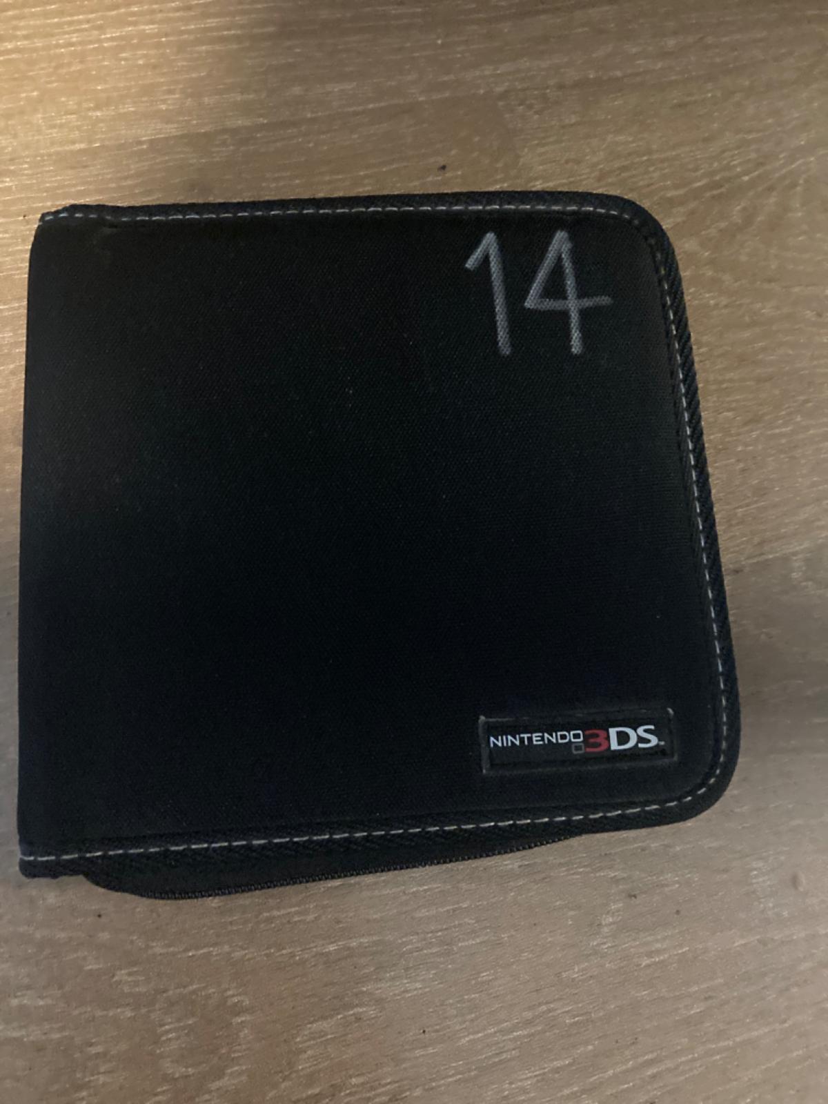 Nintendo 3DS Carrying Case - Nintendo 3DS