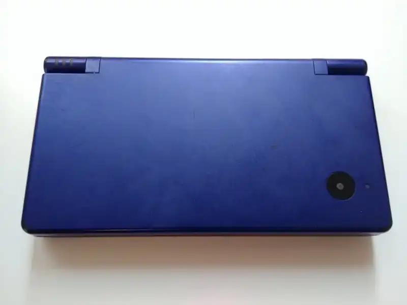 Metallic Blue Nintendo DSi System - PAL Console [Import]