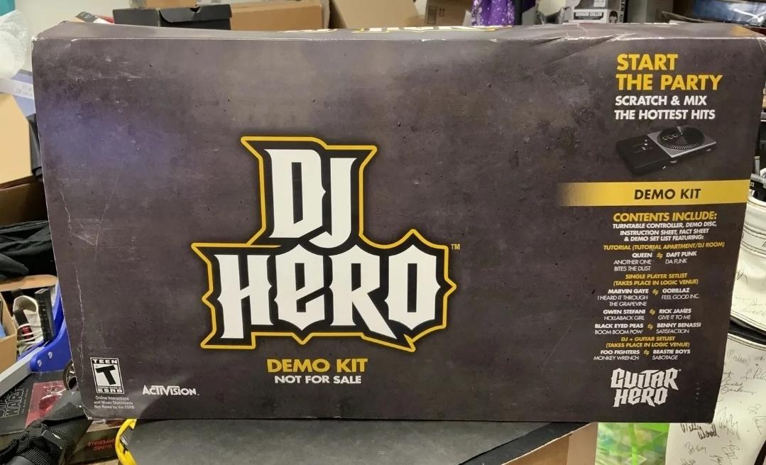 DJ Hero [Demo Kit Not For Resale] - Xbox 360