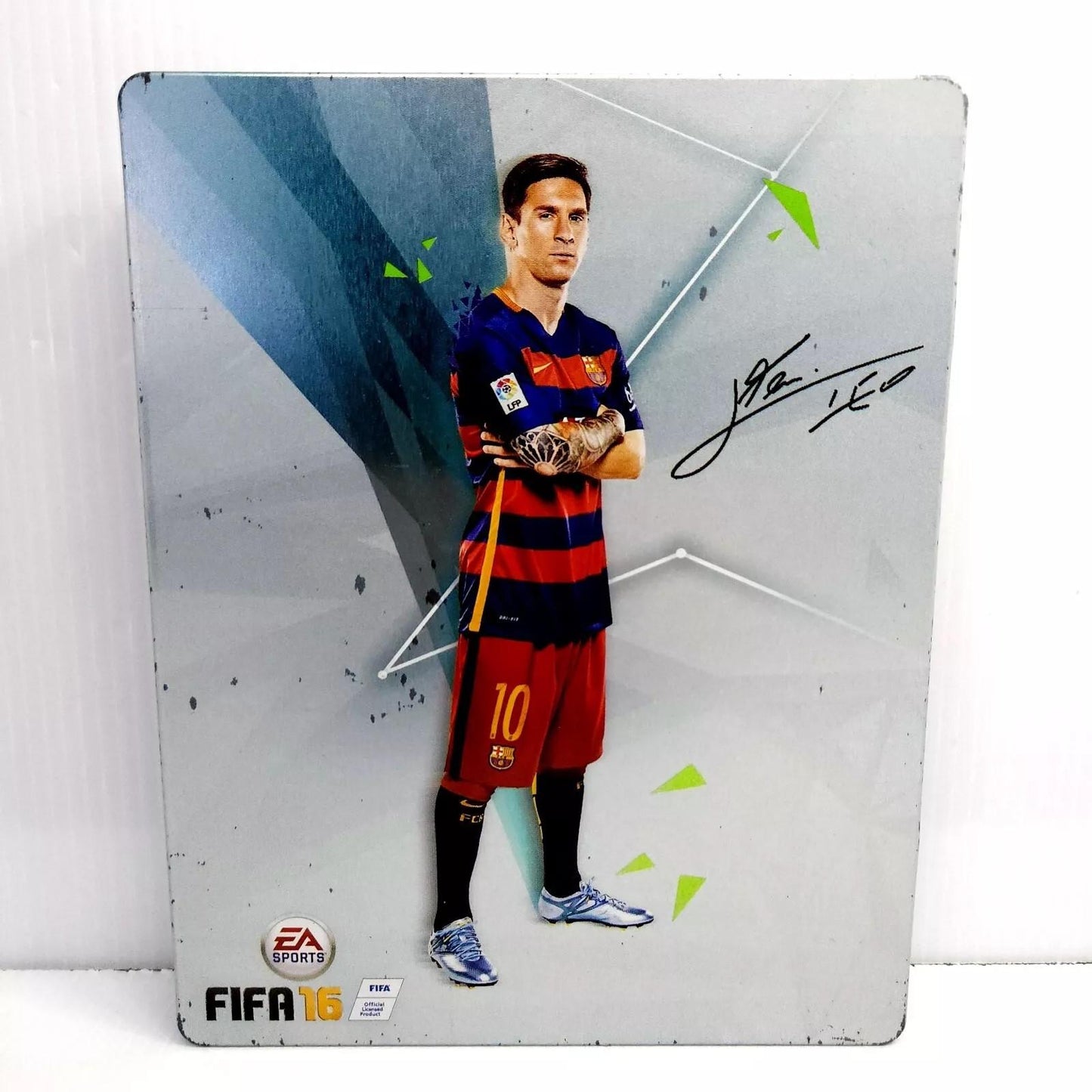 FIFA 16 [Steelbook Edition] - PAL Xbox One [Import]