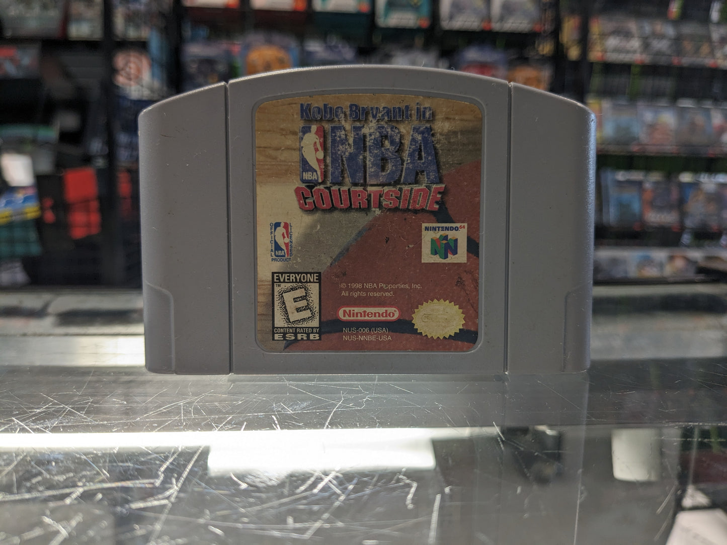 Kobe Bryant in NBA Courtside - N64