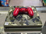 Playstation 4 - Console