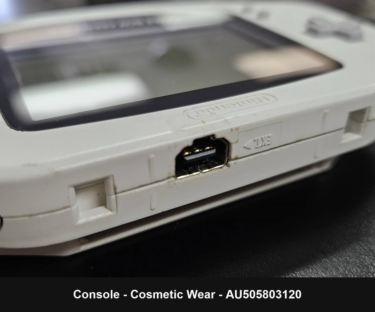 White Game Boy Advance System - Console
