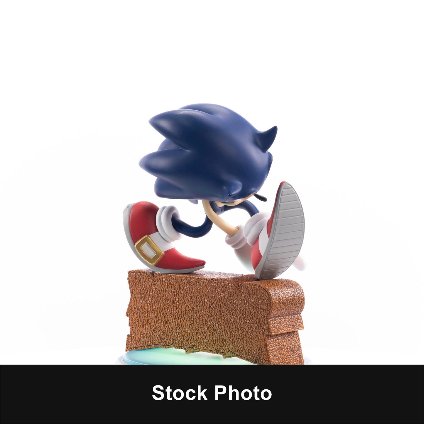 Sonic Adventure 9" Statue Collector's Edition (New) - Special Order