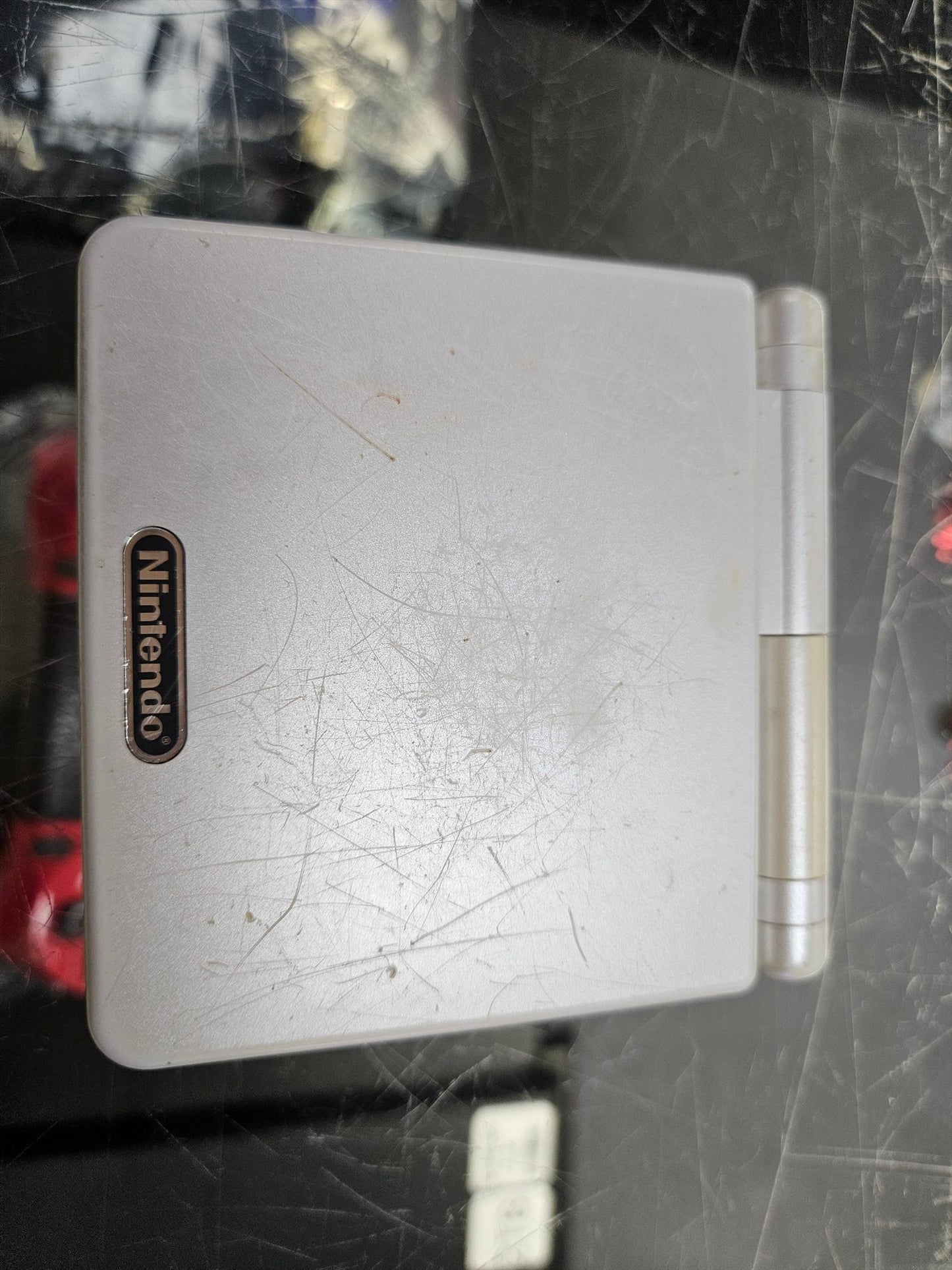 Game Boy Advance SP [Pearl White] - Consoles