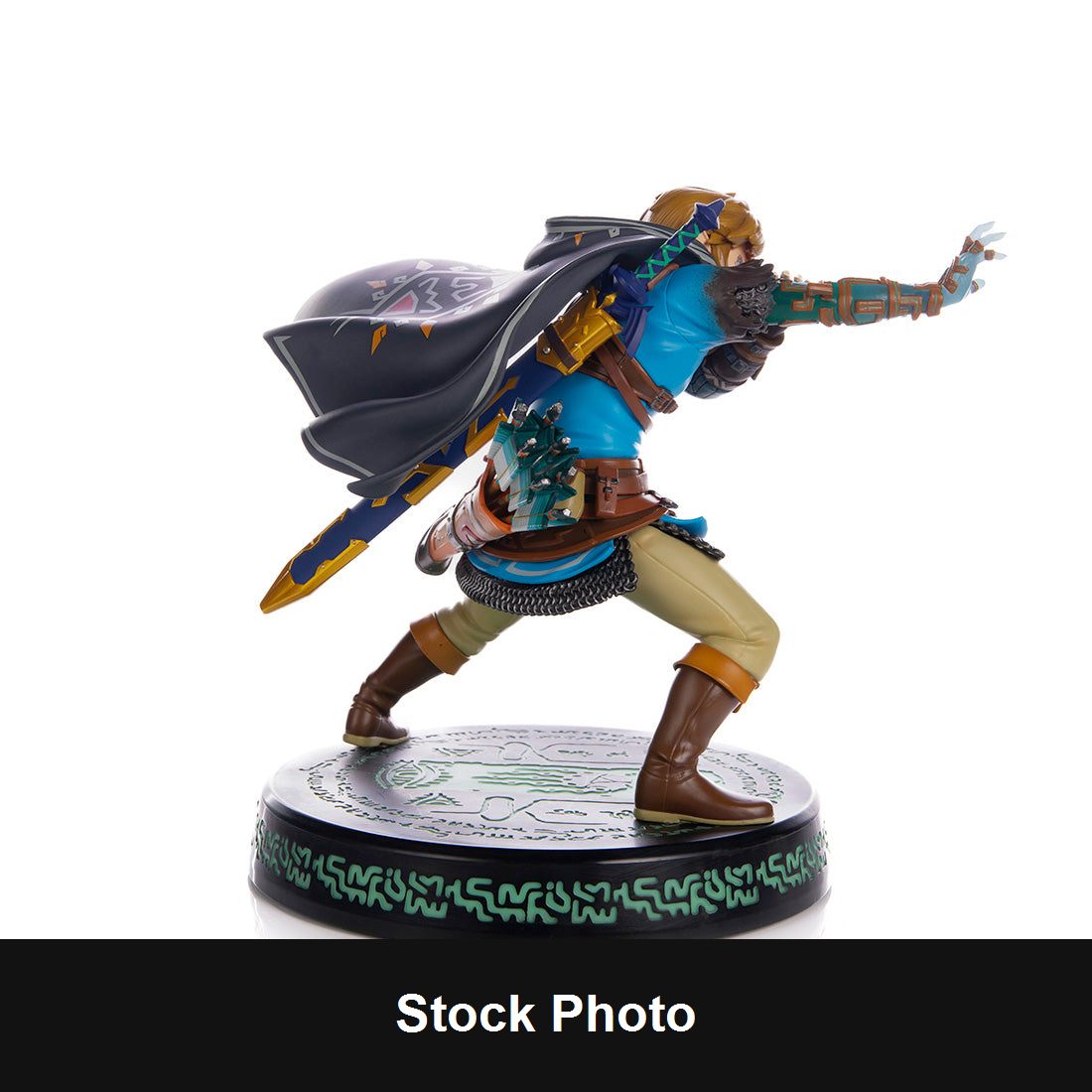 Tears of the Kingdom: Link 9" Statue (New) - Special Order
