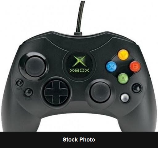 Black S Type Controller (Xbox) - Xbox Accessories