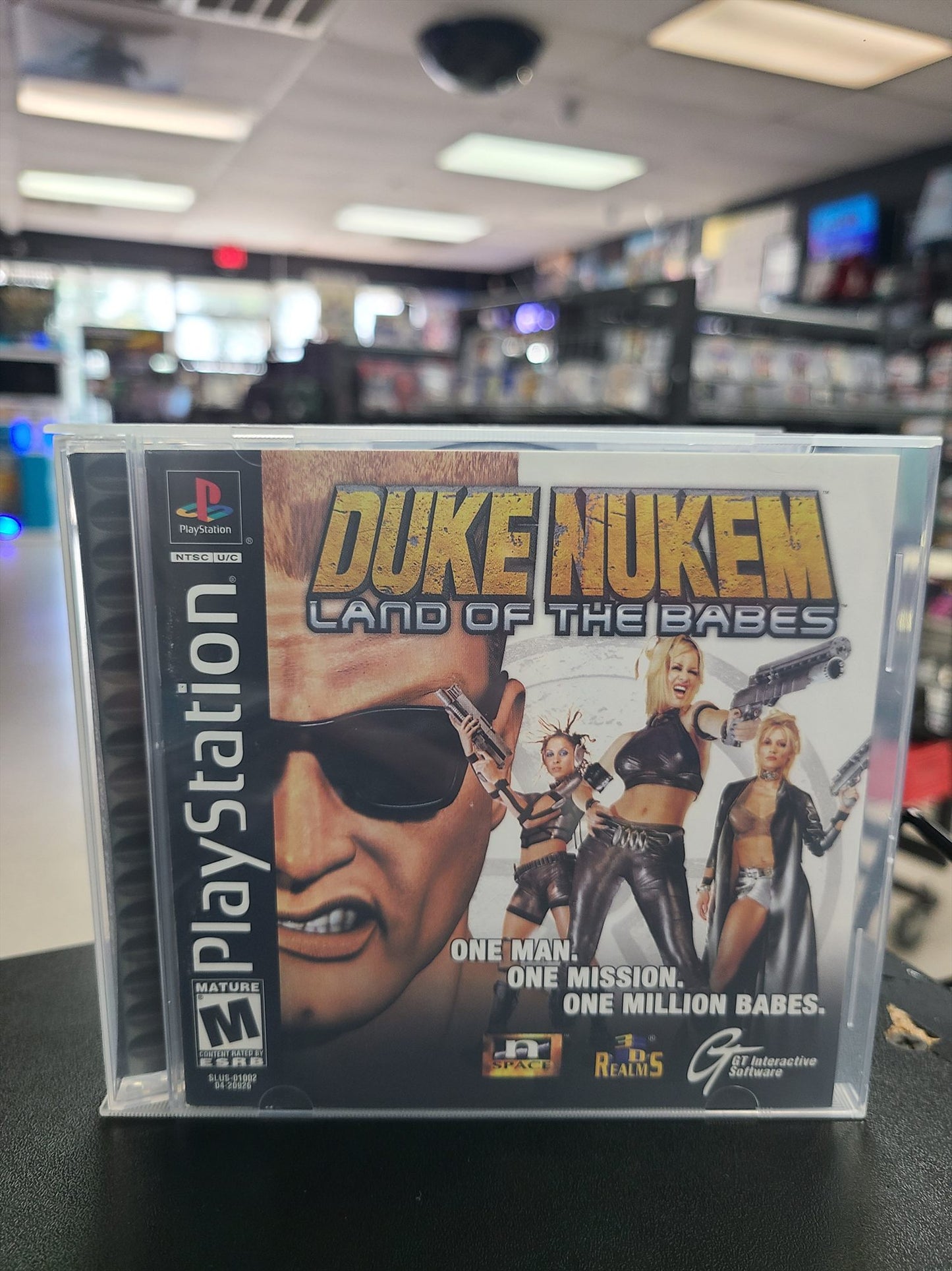 Duke Nukem Land of the Babes - Playstation