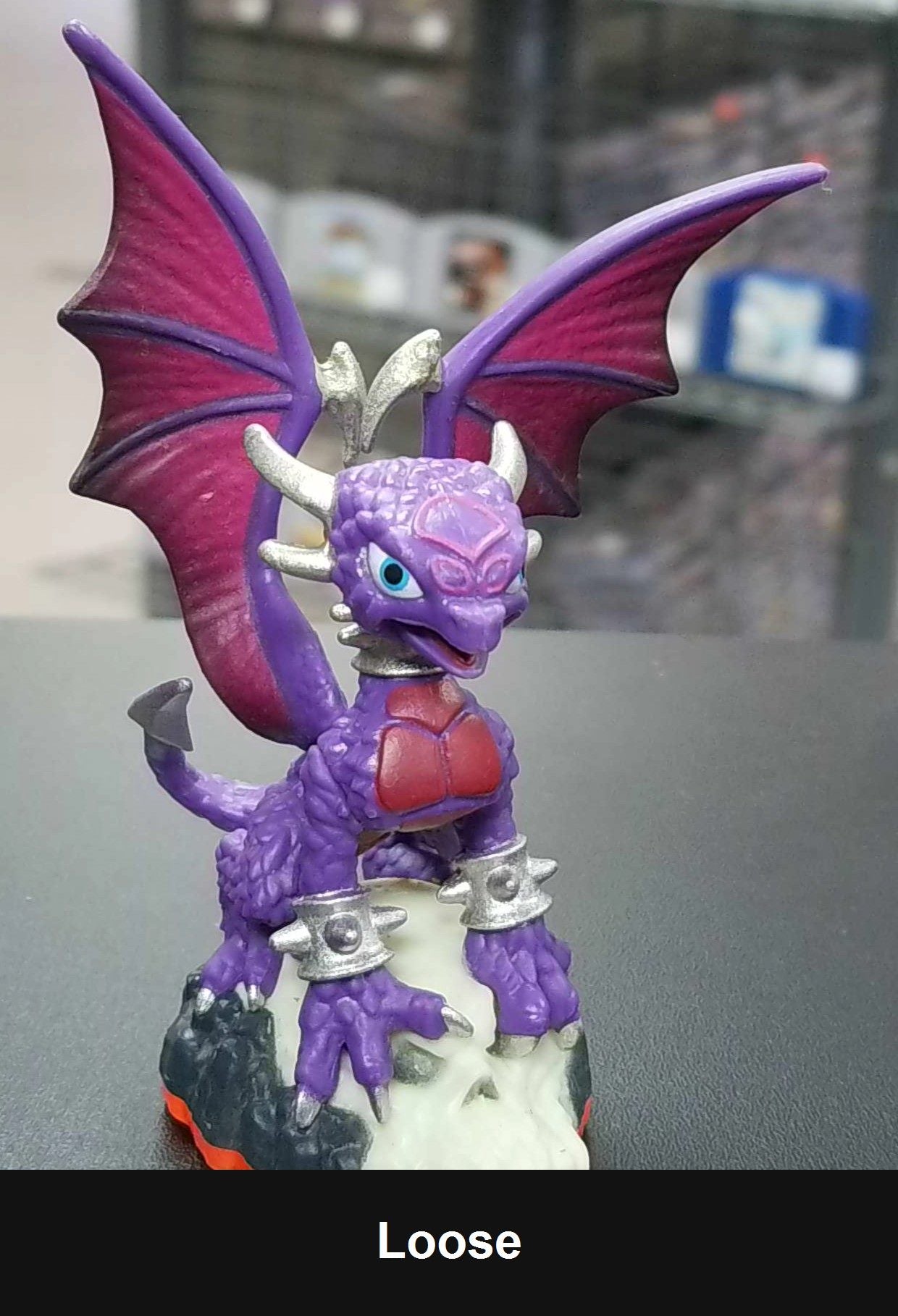 Cynder - Giants, Series 2 - Skylanders