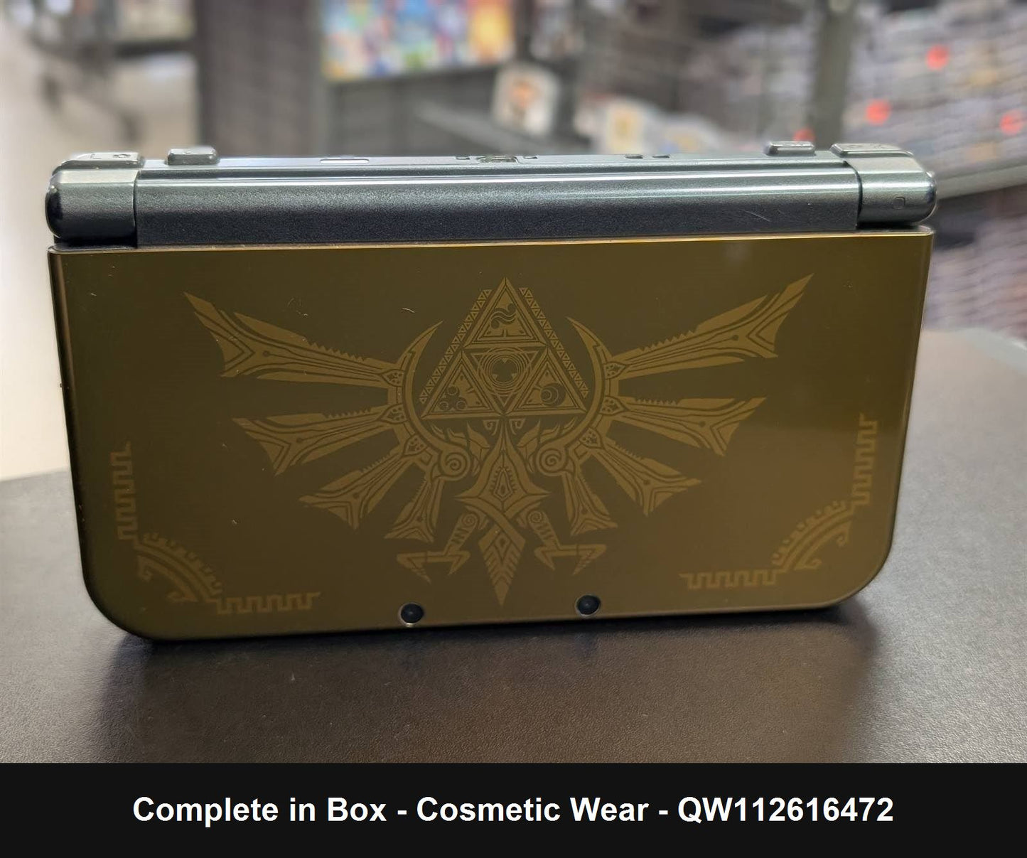 New Nintendo 3DS XL Hyrule Edition - Console