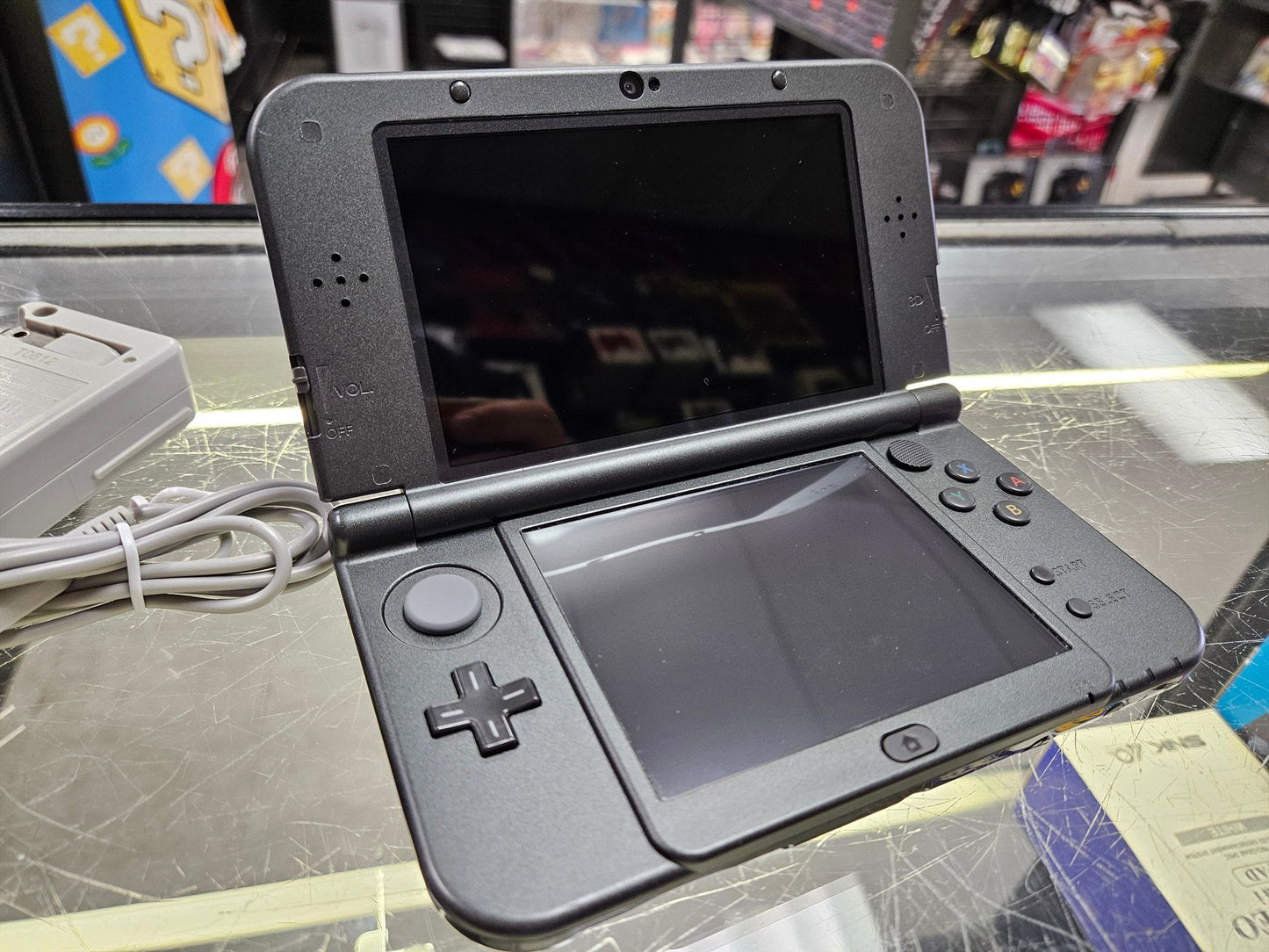 New Nintendo 3DS XL - Console