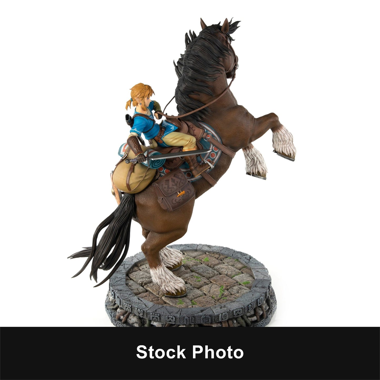 Breath of the Wild: Link On Horseback 22" Premium Resin Statue (New) - Special Order