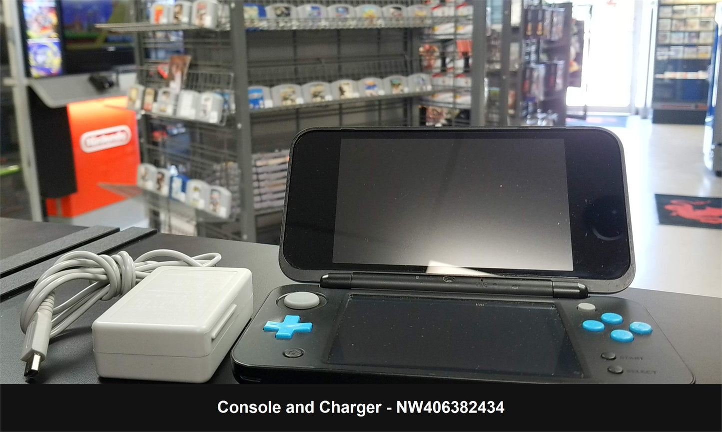 New Nintendo 2DS XL Black + Turquoise - Console