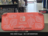 Nintendo Switch Lite  [Animal Crossing: New Horizons Isabelle's Aloha Edition] - Console