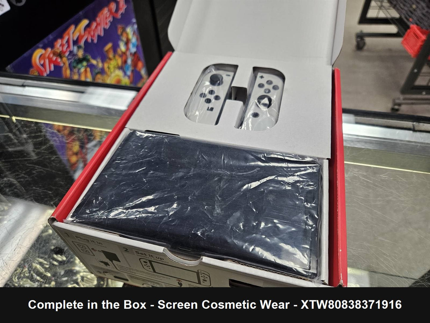 Nintendo Switch OLED with White Joy-Con - Console