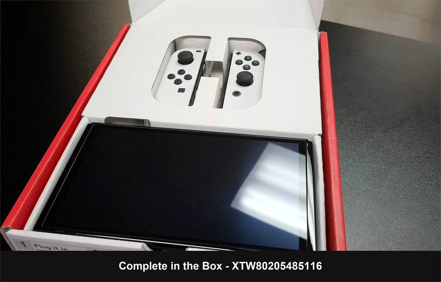 Nintendo Switch OLED with White Joy-Con - Console